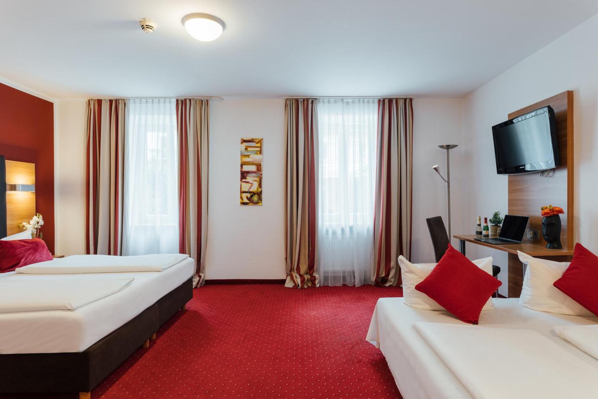 Andra 3* Munich